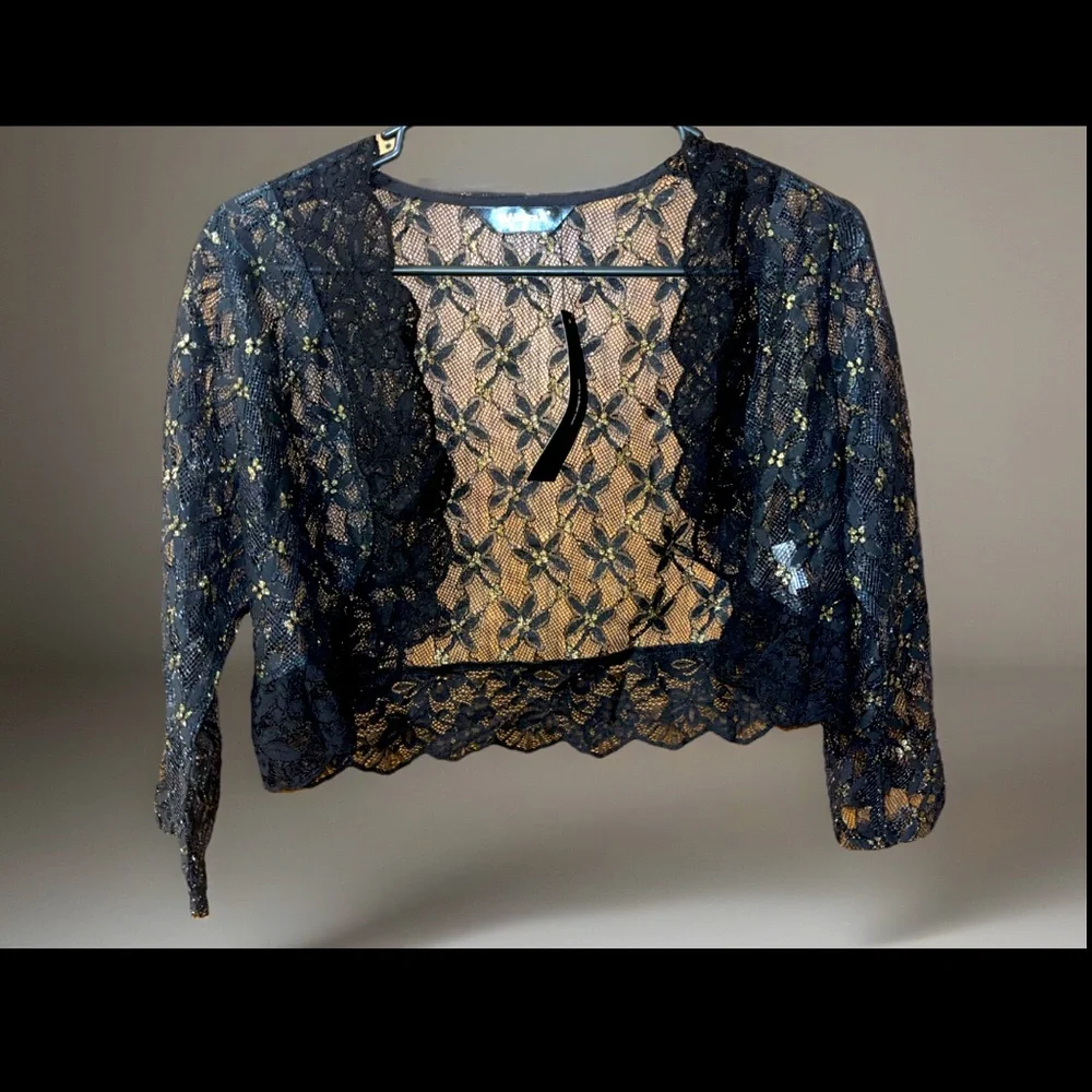 Black Bolero Shrug Top Sheer Sequin Lace W/Floral Pattern Crop Cardigan NWT